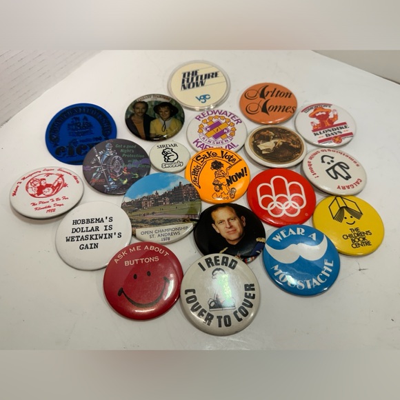 20 Assorted Button / Pins Vintage 76 Olympics Montreal/ Edmonton Klondike Days - Picture 1 of 5